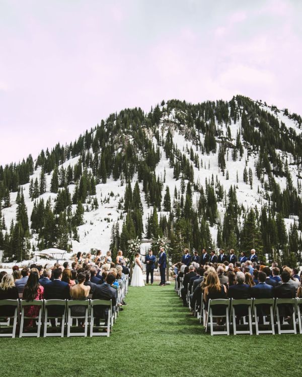 Snowpine Lodge