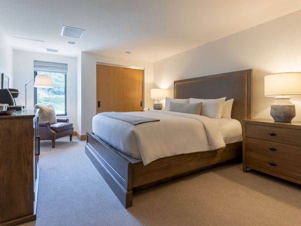 Snowpine Lodge