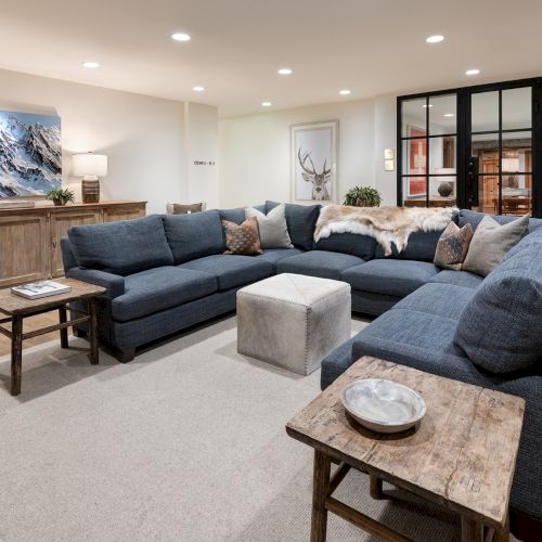Snowpine Lodge
