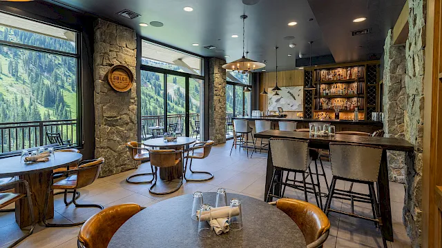 Snowpine Lodge